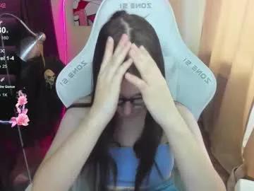 Try cute performer Ellisky ellisky from Chaturbate