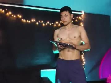 Watch Chaturbate's Harrydavidsonx harrydavidsonx from Chaturbate