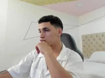 jhoanleandro from Chaturbate