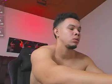 jhotta_foxx from Chaturbate