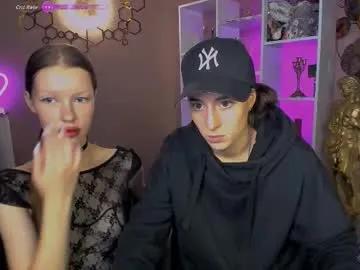 Explore Khloebeauty, she wants to masturbate for you khloebeauty from Chaturbate