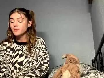 lil_luca from Chaturbate