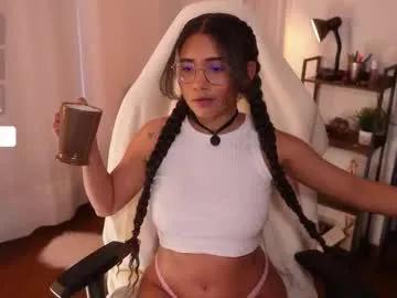 Cute melanieryann_ from Chaturbate melanieryann_ from Chaturbate