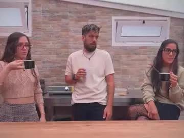 Watch Chaturbate's Naughtyluxe naughtyluxe from Chaturbate