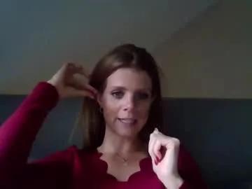 nudgemanalice69 from Chaturbate