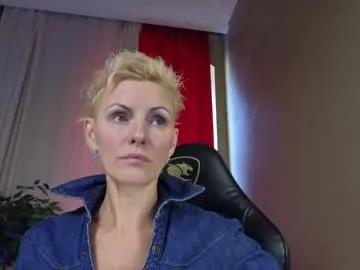 nymphvariety from Chaturbate