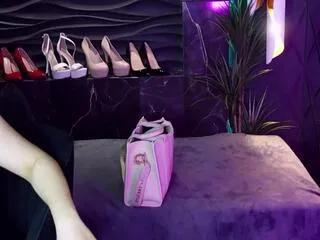 Masturbate to Flirt4Free's Darsy_pearly darsy_pearly from Flirt4Free