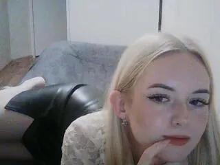 Explore Flirt4Free's Dash_snash dash_snash from Flirt4Free