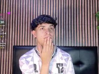 felipe_villareal from Flirt4Free