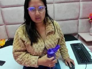 Masturbate to Flirt4Free's Miaa_smiith miaa_smiith from Flirt4Free