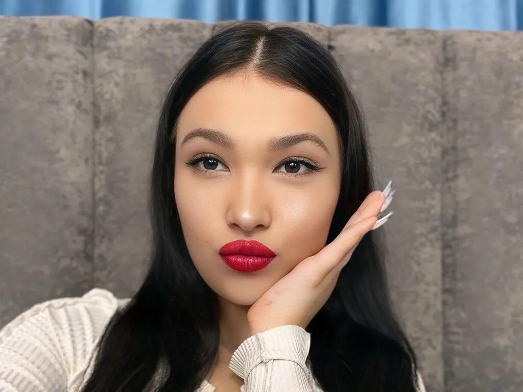 Masturbate to slutty stripper AlinaCrystals AlinaCrystals from LiveJasmin