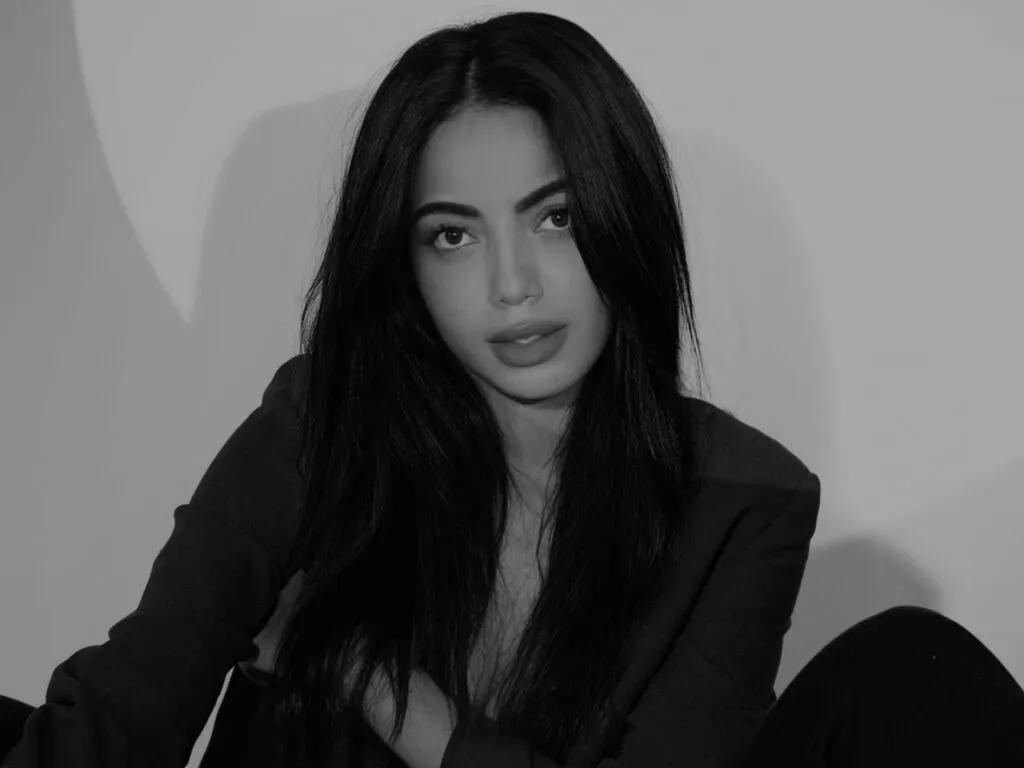 Explore LiveJasmin's AmaraValmont AmaraValmont from LiveJasmin