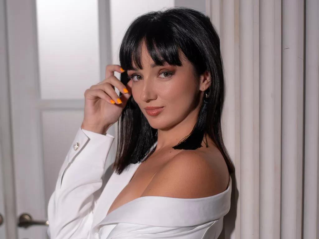 Explore 32 years old AngelaBerry from LiveJasmin AngelaBerry from LiveJasmin