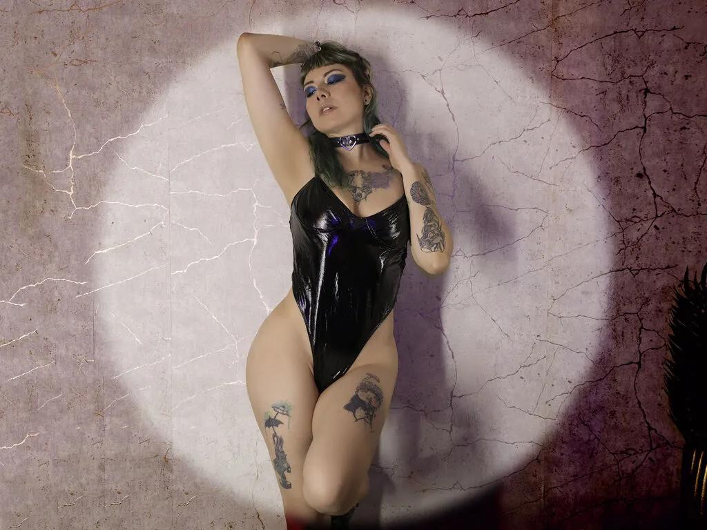 Masturbate to LiveJasmin's AnnyaBlake AnnyaBlake from LiveJasmin