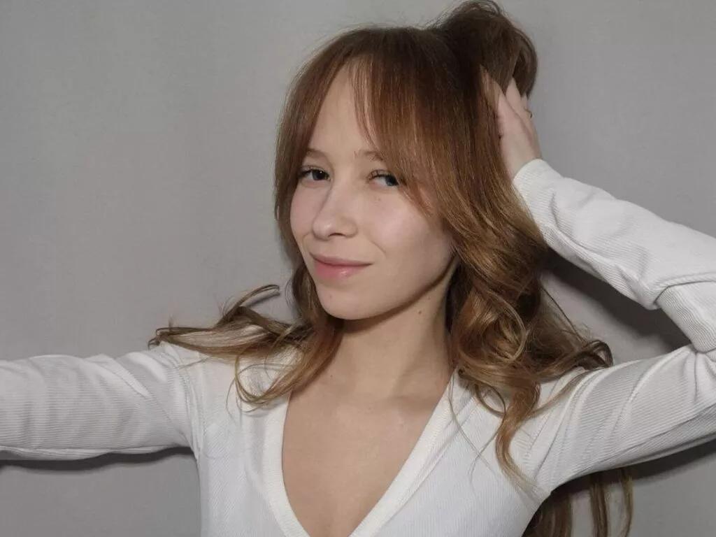 Masturbate to sweet stripper CoventinaCantrel CoventinaCantrel from LiveJasmin