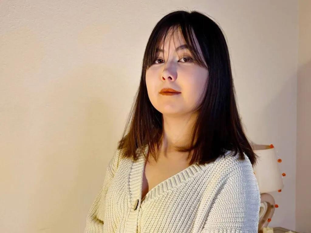 Naked CrystalClarkk wants you to fuck her body now CrystalClarkk from LiveJasmin