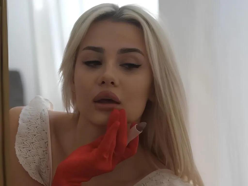 Slutty DonnaMary wants you to fuck her body now DonnaMary from LiveJasmin