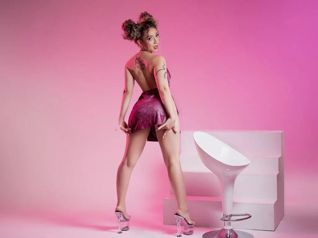 Cute HaleyHouston wants you to fuck her body now HaleyHouston from LiveJasmin