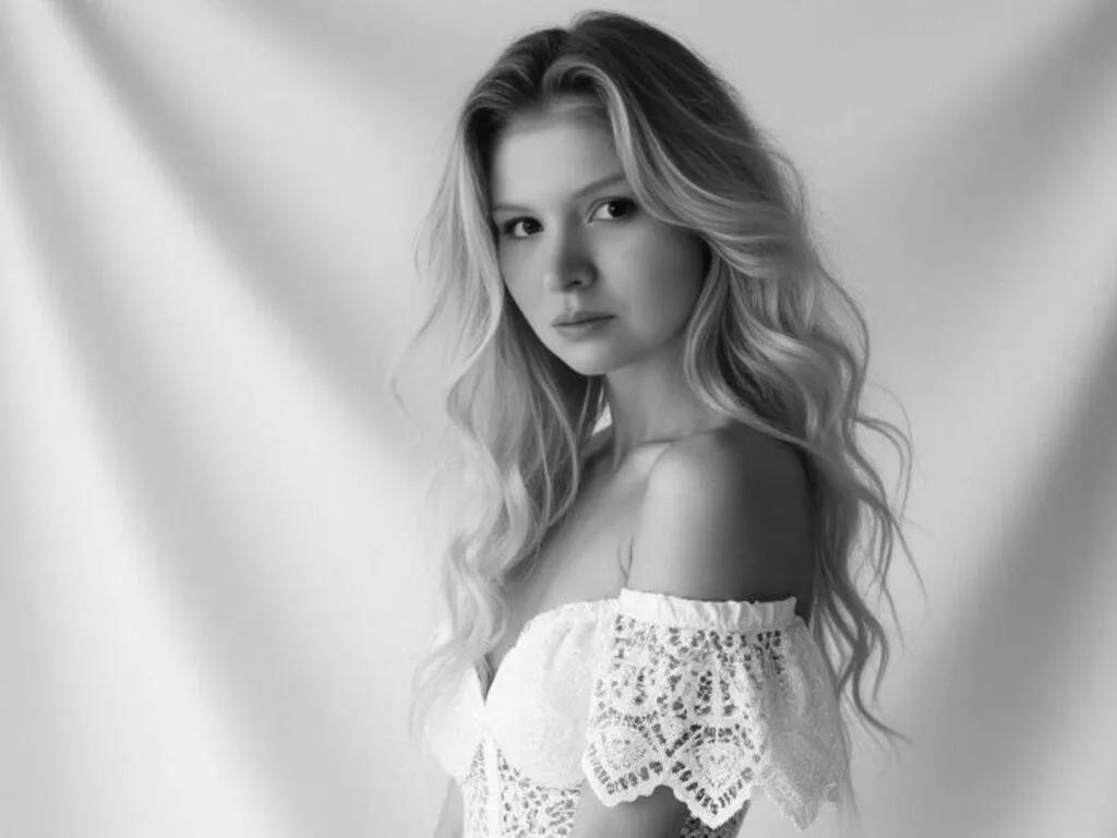 Masturbate to LiveJasmin's JagdaDummar JagdaDummar from LiveJasmin