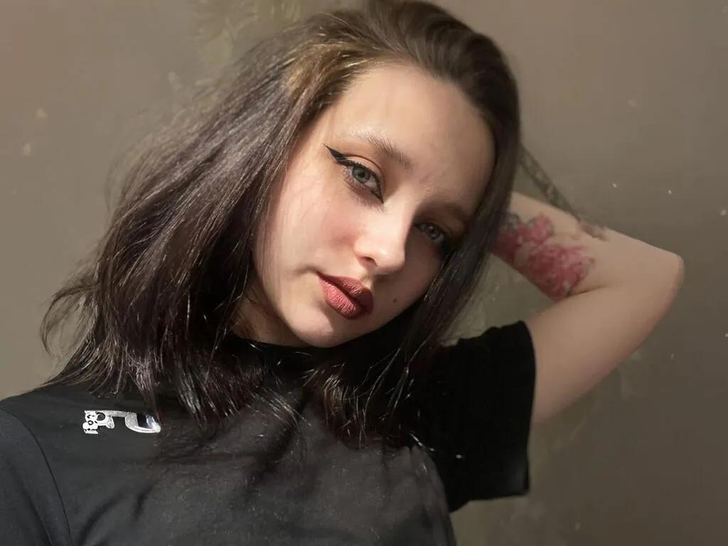 Discover sexy stripper RositaMackessy RositaMackessy from LiveJasmin