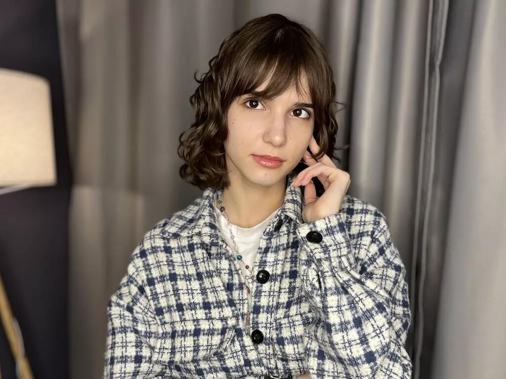 Discover LiveJasmin's TheaDaffin TheaDaffin from LiveJasmin