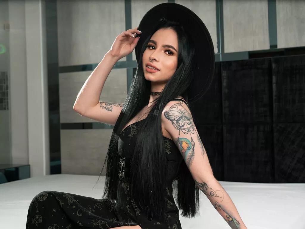 Discover VivianBasset, she wants to masturbate for you VivianBasset from LiveJasmin