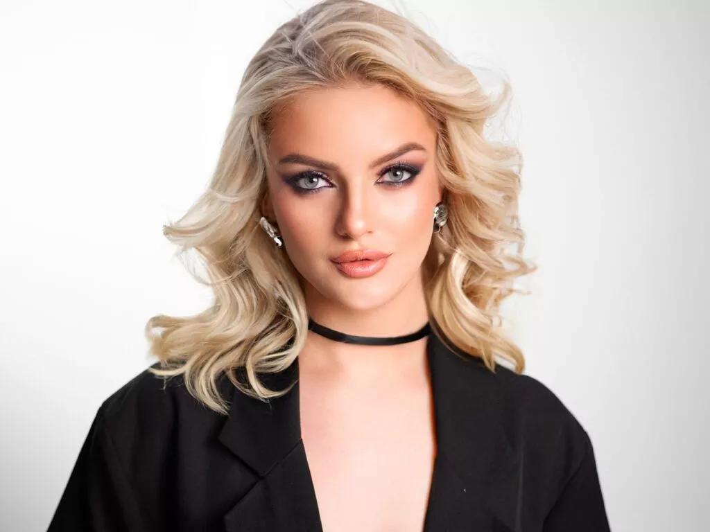 Sexy ViviennePower from LiveJasmin ViviennePower from LiveJasmin