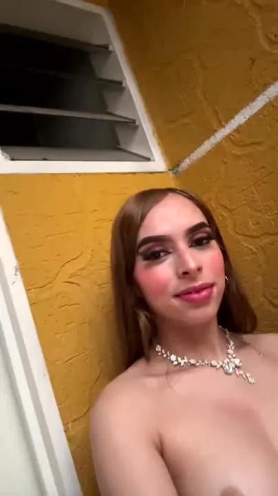 Try Streamray's EhlaVey EhlaVey from Streamray