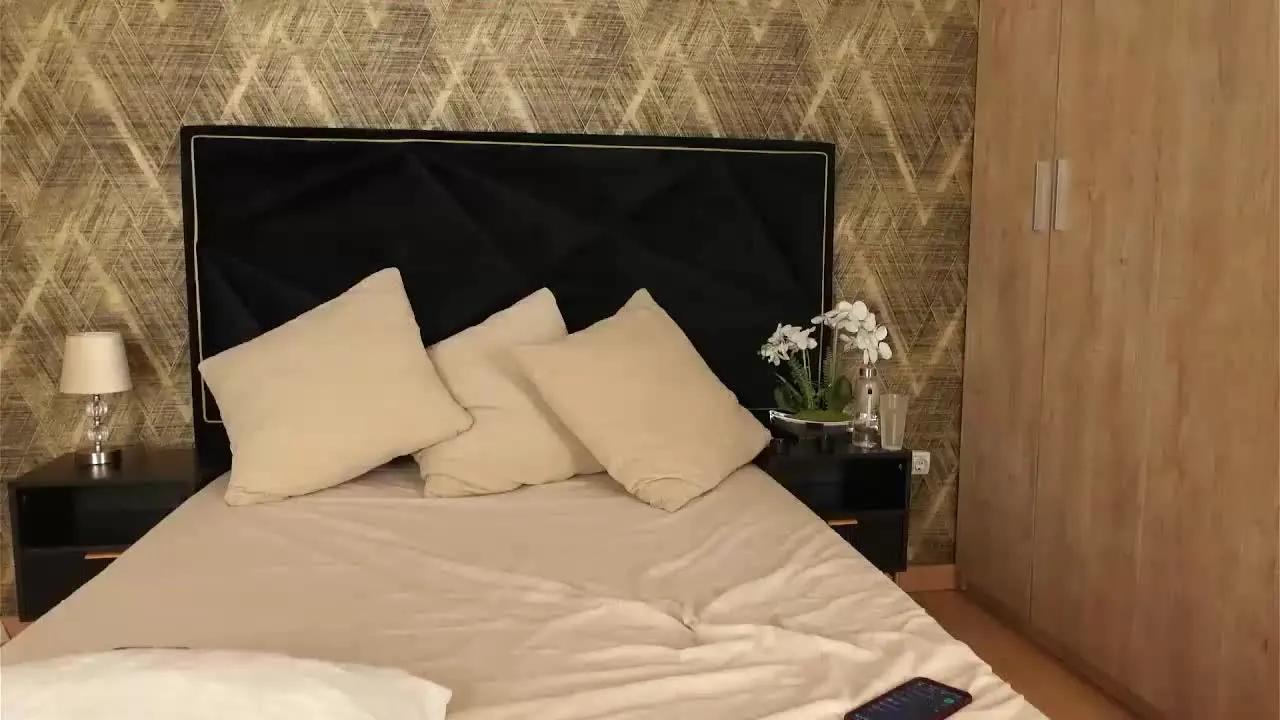 ZoeBella from Streamray