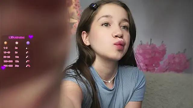 Explore StripChat's AmiLewis AmiLewis from StripChat