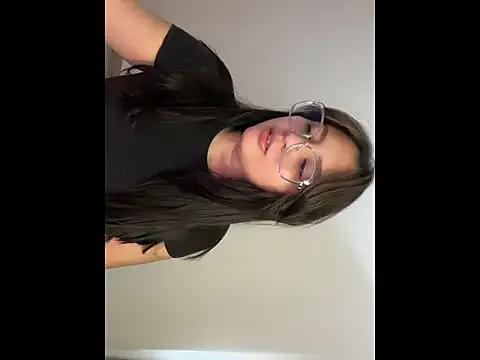 Masturbate to sexy model Angeldusttt Angeldusttt from StripChat