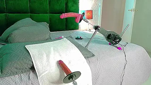 BeccaReedd from StripChat