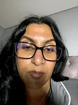 BigBootyButter from StripChat