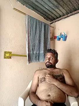 Explore Carria_homes, he wants to masturbate for you carria_homes from StripChat