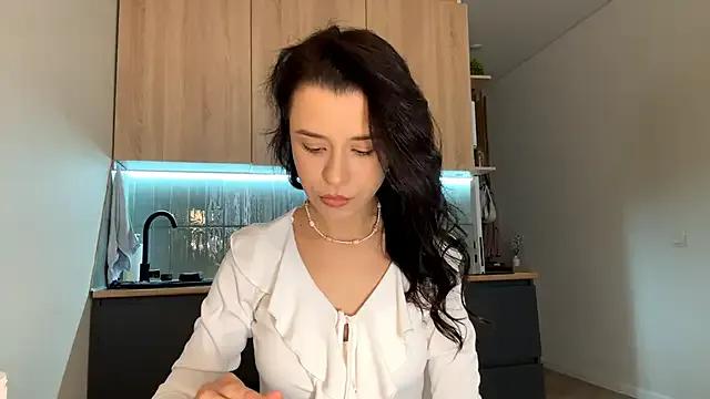 Discover sweet camwhore CeredAlum CeredAlum from StripChat