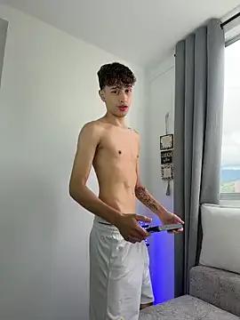 Sexy Douglas_x wants you to fuck their body now Douglas_x from StripChat