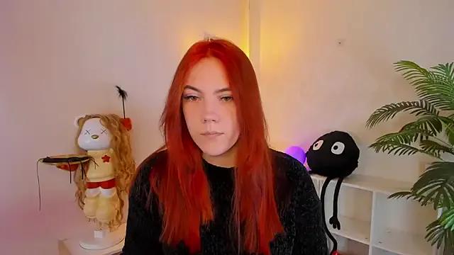 Gingerr_pie from StripChat