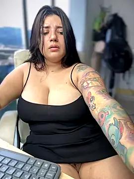 StripChat Horny_roomiess horny_roomiess from StripChat