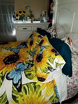 HTXBELLE from StripChat