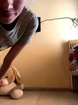 Watch sexy camwhore Juliaoneandonly juliaoneandonly from StripChat