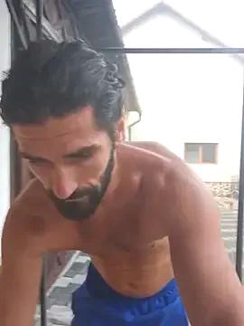 Mariusvidican from StripChat