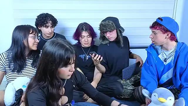 Otter_Star from StripChat