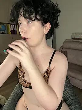 Discover cute stripper RinaShy RinaShy from StripChat