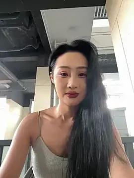 so-linger from StripChat