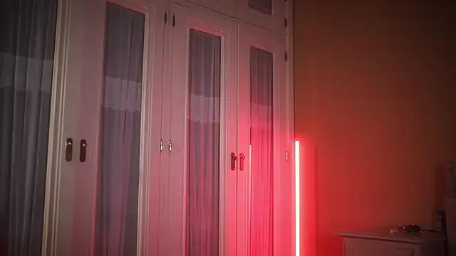 Try Suzysuza, she wants to masturbate for you suzysuza from StripChat