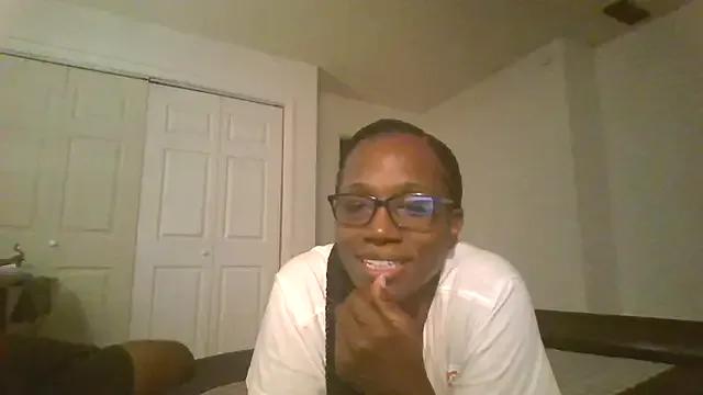 SweetCandy85 from StripChat