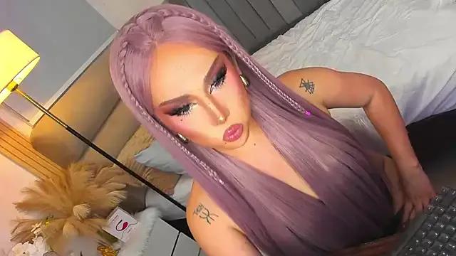 UrSluttyGoddess from StripChat